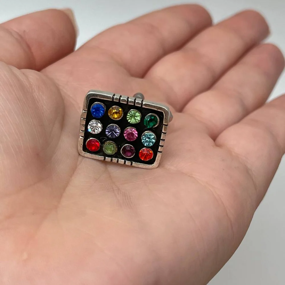 Thumb 4