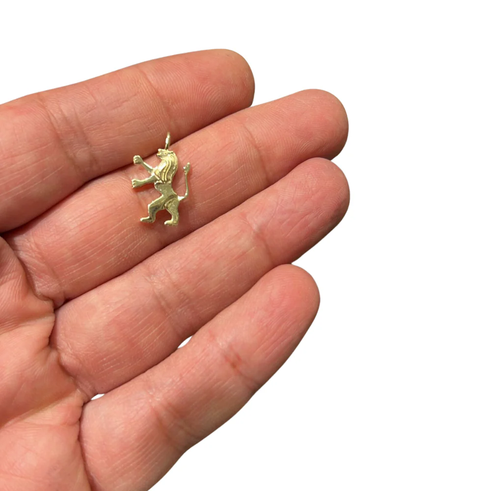 Thumb 5