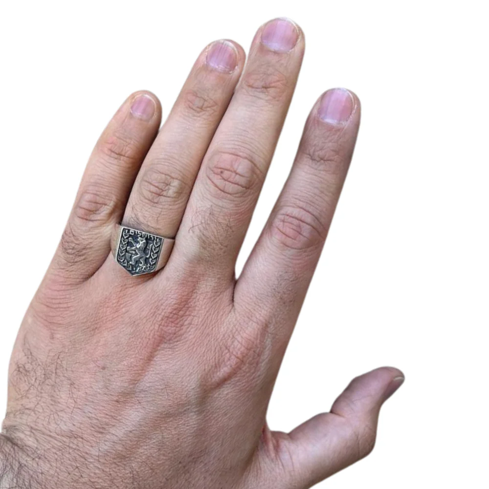 Thumb 2